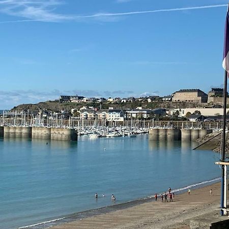 Les Pieds Dans L'Eau Acces Direct A La Plage ! Granville Exterior foto