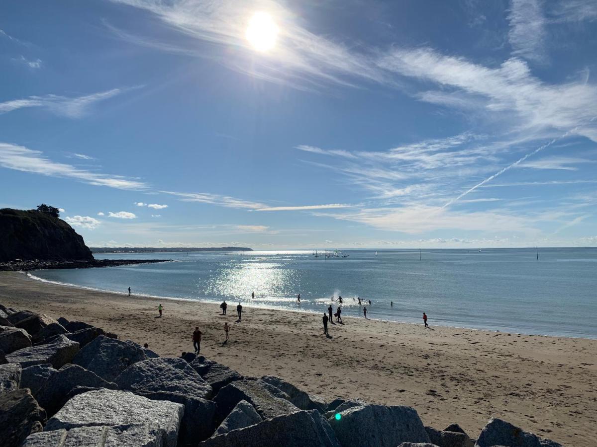 Les Pieds Dans L'Eau Acces Direct A La Plage ! Granville Exterior foto